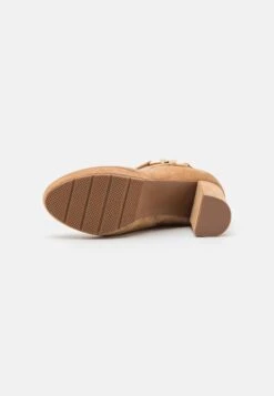 Anna Field Leather- Enkellaarsjes Met Plateauzool - Cognac 10 Anna Field Leather- Enkellaarsjes Met Plateauzool - Cognac -Anna Mode Markt 03fc8d272a9d44bd835a42b5209d87cd