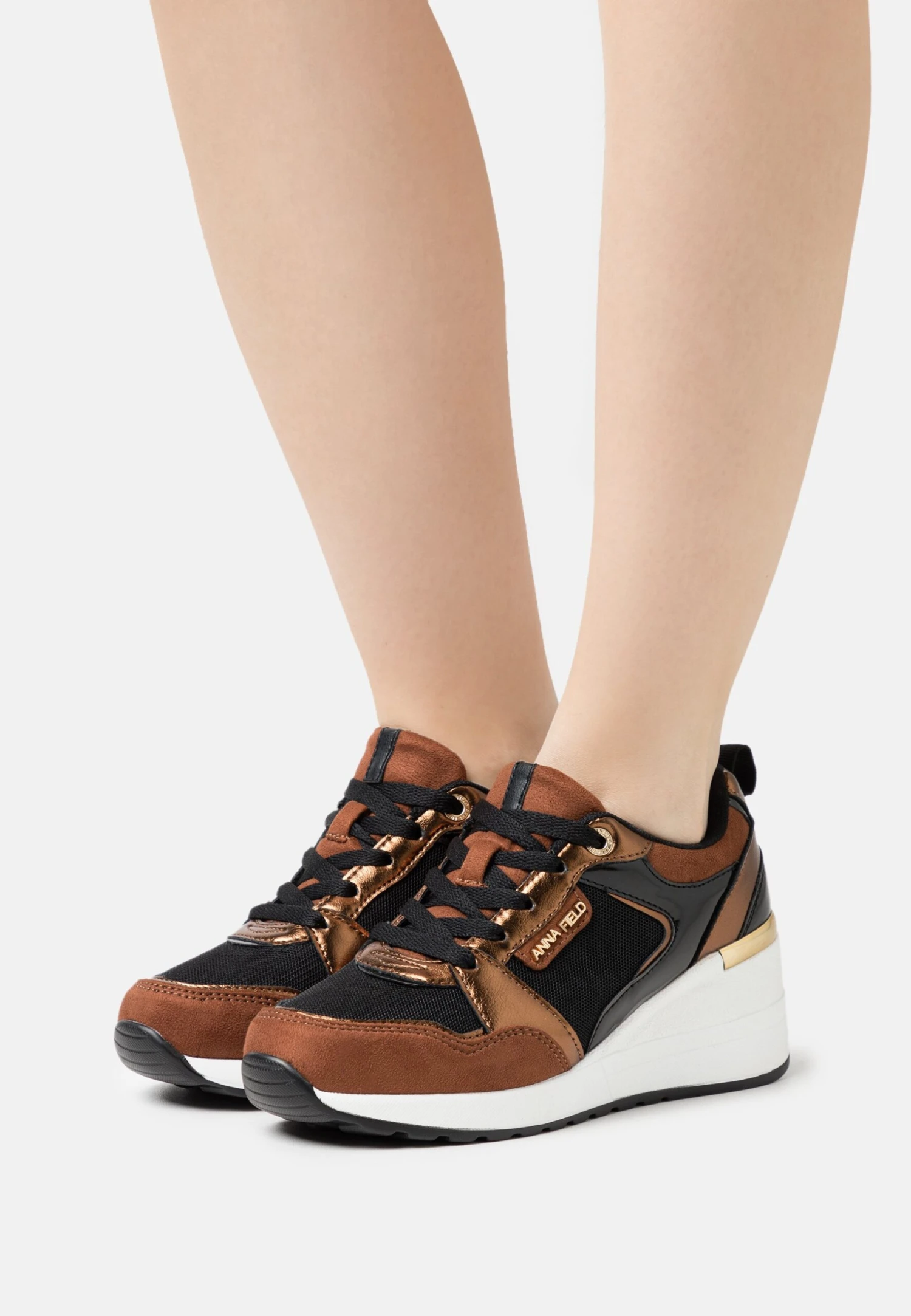 Sneakers Laag - Brown 1 Sneakers Laag - Brown