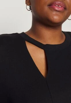 Cut Out Neck Fit - Sweater -Black -Anna Mode Markt 199cdb2f69874db784933ac07b6d4270