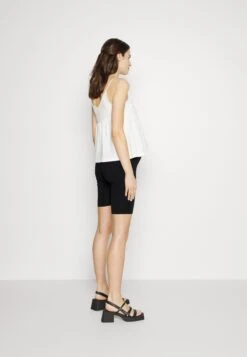 2Pack - Shorts - Black -Anna Mode Markt 1c0651843c2f421bbb95a5a8e286770d