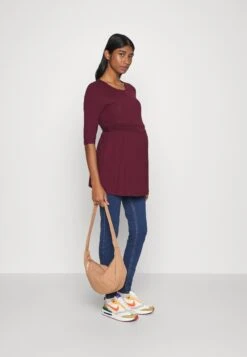 Flare Top- Longsleeve - Dark Red -Anna Mode Markt 208f7d924943429aae74948598220143