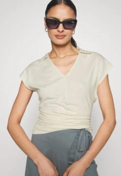 Anna Field Wrap Blouse- Blouse - Offwhite -Anna Mode Markt 264c407b41a34e3e988e65c1baad508e