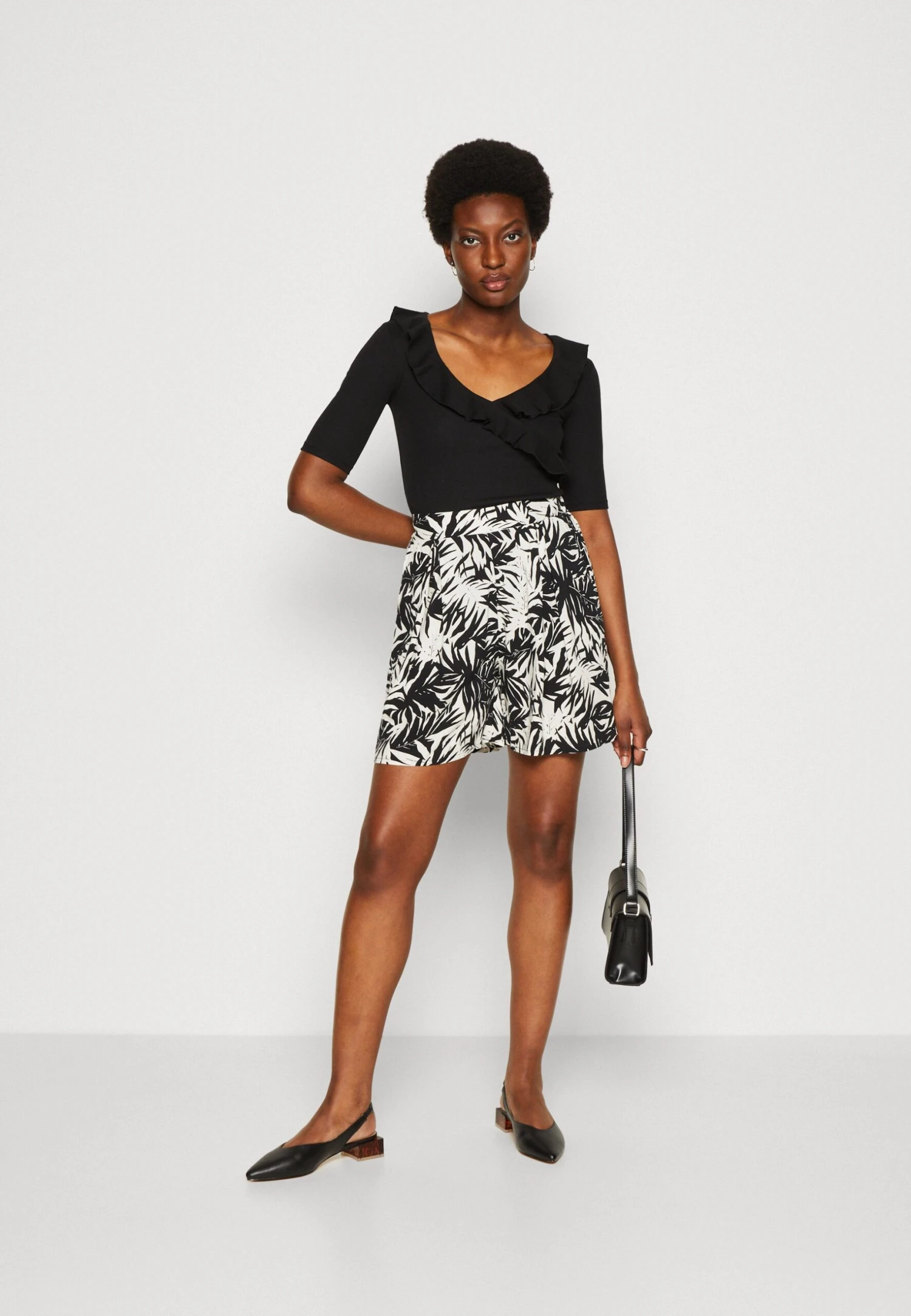 Anna Field Shorts - Black/Off-White 2 Anna Field Shorts - Black/Off-White - Afbeelding 2