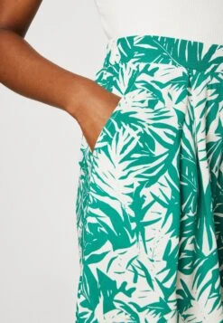 Anna Field Shorts - Green/Off White -Anna Mode Markt 4891f9cef8aa4d279a31c6a0450a8b64