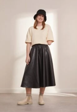 Anna Field Sweater - Beige -Anna Mode Markt 59349c99a2364345a806137bdecb339d