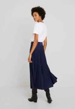 Anna Field Plisse A-Line Midi Skirt - A-Lijn Rok - Maritime Blue -Anna Mode Markt 5e377213776043ae87e0befe2a75e8ca
