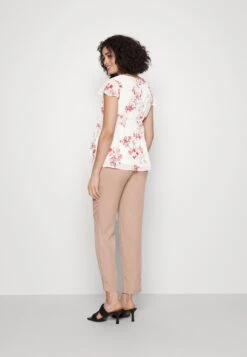 Mama Belt - Blouse - White/Red -Anna Mode Markt 686a29dc191b4a628db46869adaeca93