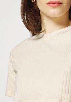 Top Skirt Set - Kokerrok - 003 - Off-White -Anna Mode Markt 6895ea84cced4e55982e65db4effa2d7