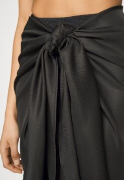 Anna Field Geo Print Sarong / 917 - Multi-Coloured - Wikkelrok - 802 - Black 9 Anna Field Geo Print Sarong / 917 - Multi-Coloured - Wikkelrok - 802 - Black -Anna Mode Markt 71da9d424dee400caf1e72f623f91e8a