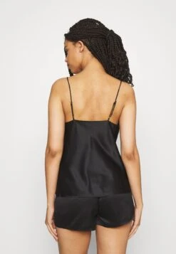 Anna Field Simple Satin Short Set - Pyjama - Black -Anna Mode Markt 722ca56a9ee2439f909f606ecf6a7ffe