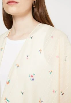 Anna Field Poncho - Yellow -Anna Mode Markt 77932faf743942e2b2b40c754b6310f5