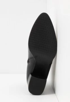 Anna Field Leather - Korte Laarzen - Black -Anna Mode Markt 7f870b1f66a44c7d88258333fefb9857