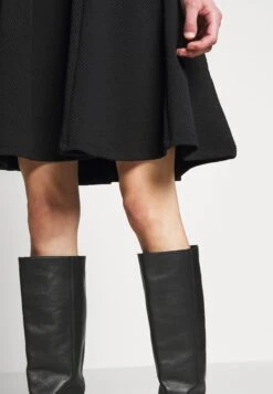 Anna Field Basic Mini A-Line Skirt - Minirok - Black -Anna Mode Markt 8563f60c0b0940f78419b340c95fc425