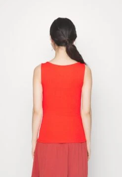 Top - Red -Anna Mode Markt 93b6139aea6e4465b283af675e47ce79