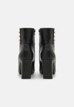 Anna Field Enkellaarsjes Met Hoge Hak - Black 7 Anna Field Enkellaarsjes Met Hoge Hak - Black -Anna Mode Markt bfa53b98fc264492b0f346e70f14b559