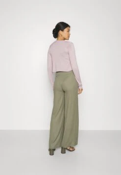 Anna Field Vest - Light Pink -Anna Mode Markt ef3eef7b3d9443aea61577632bdf003f