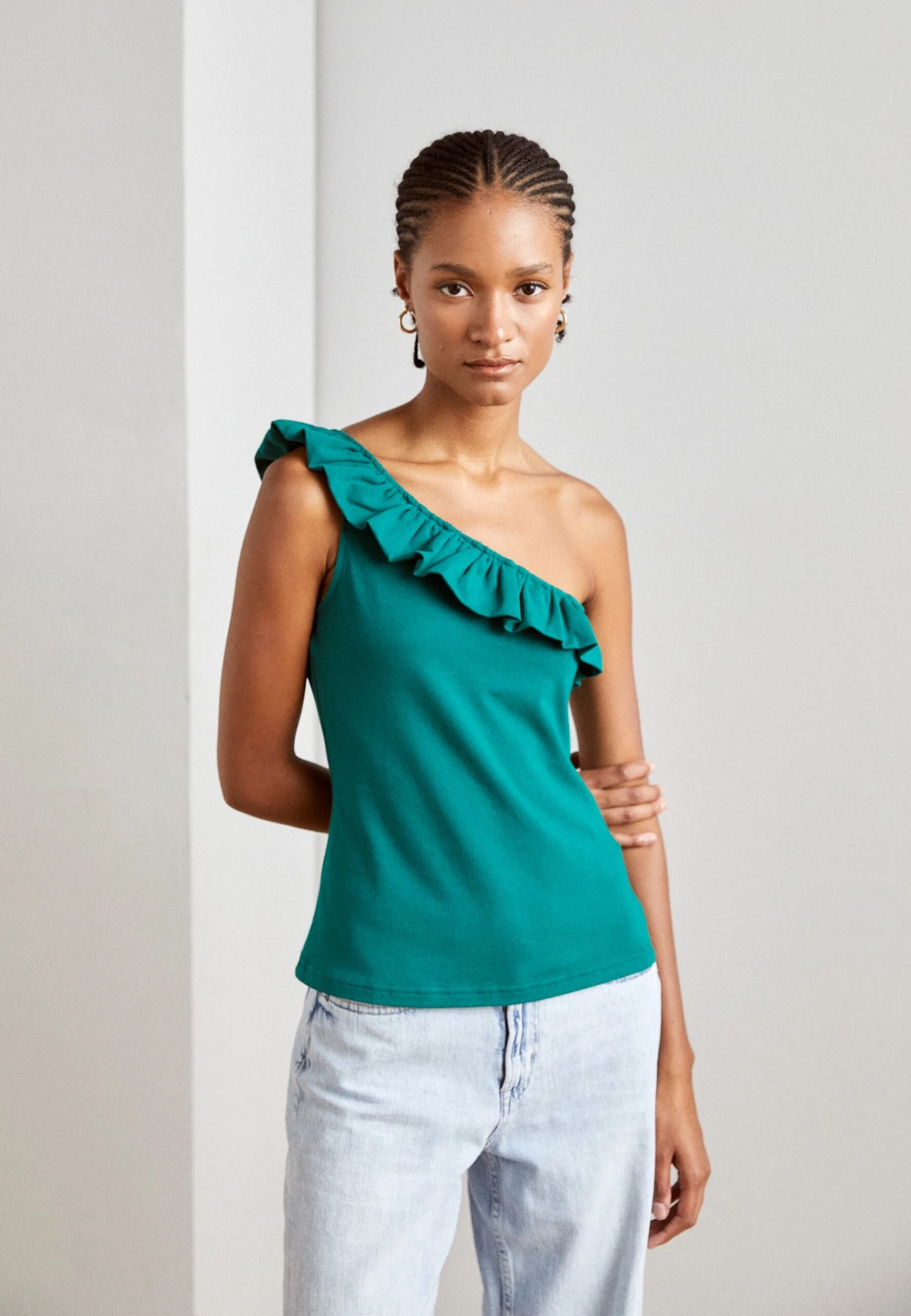 Anna Field Top - Green 1 Anna Field Top - Green